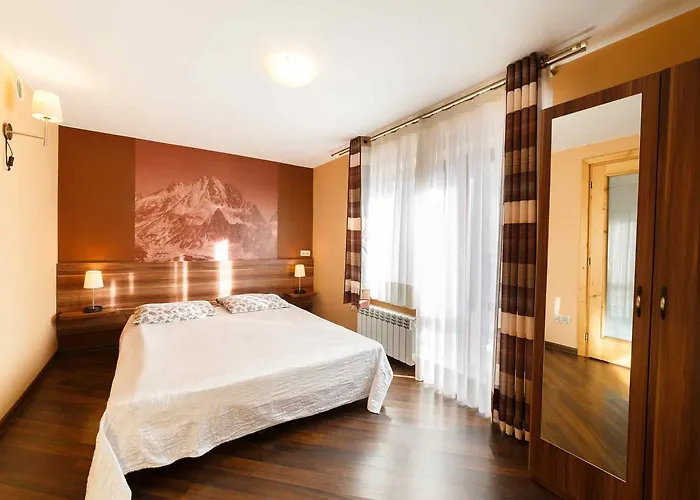 Wysoka ホームステイ